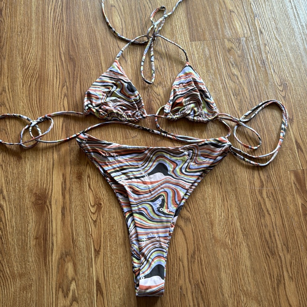Inamorata Bikini Set - Picture 4 of 9